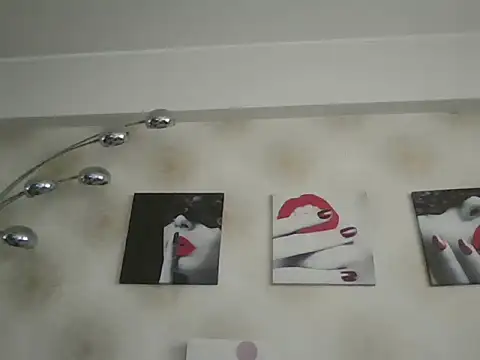 alythea Adlı Modelin Canlı XXX Sohbeti