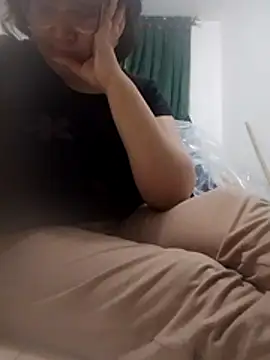 johannasexy97 Adlı Modelin Canlı XXX Sohbeti