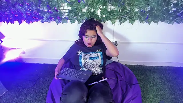 SabinaMerchetti Chat XXX in diretta