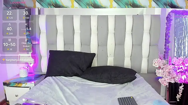 Chat XXX en directo de IsaDiiaz