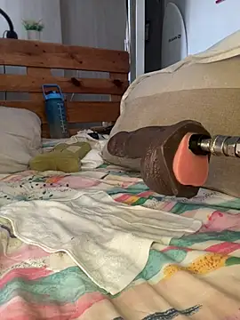 ROUSSH: онлайн-секс-чат