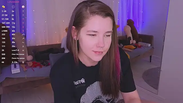 Mira_Falls 即時 XXX 聊天