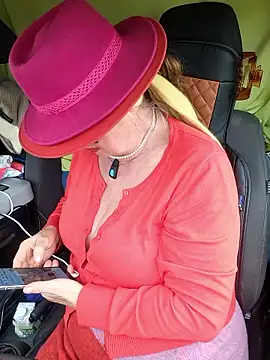 Hot-Muci Webcam-Show