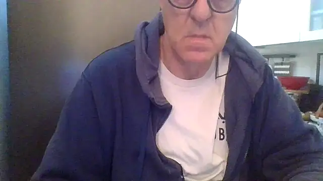 ANONIMO7735 在線直播表演