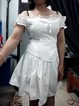 Haralushiaaa – Naživo XXX chat