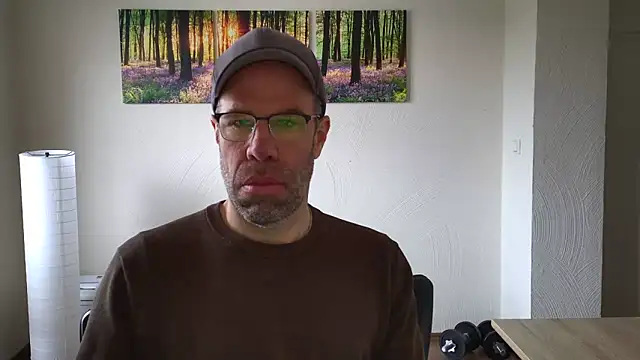 Czat XXX na żywo – DaddyHarry_MatureStallion