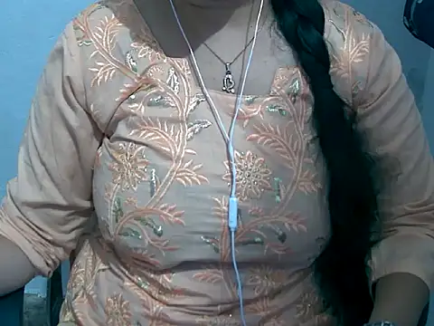 Cute_Aliyaa – Live XXX-chat