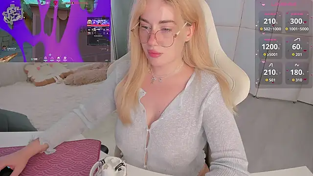 Živý XXX chat Lunar_Whisper