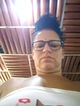 tugordita-hot's Webcam Show