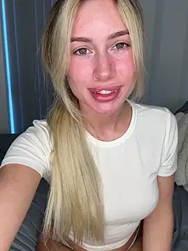 SexySaraxxoo – webcam-show