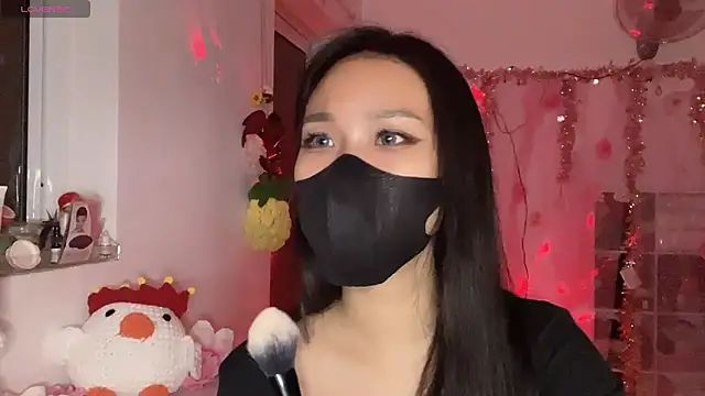 Tieu-May Chat XXX in diretta