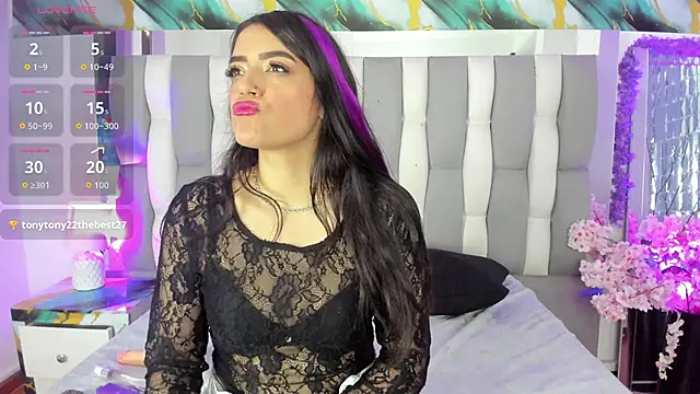 IsaDiiaz 现场XXX聊天