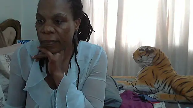 Živý XXX chat Hotcougar