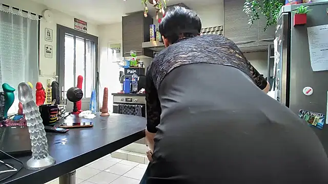 Czat XXX na żywo – Cat_kush