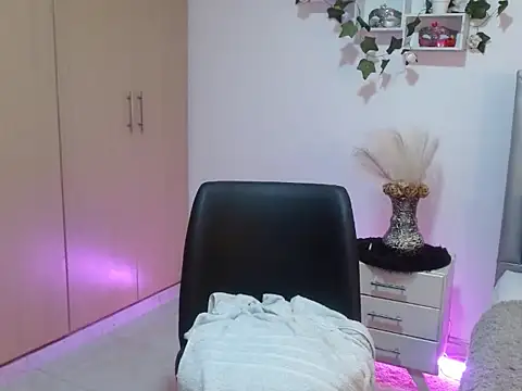 mia_star_2のライブXXXチャット