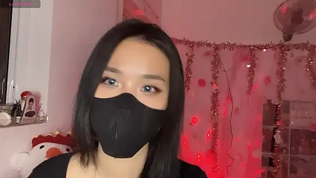 Tieu-May's Live XXX Chat