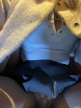 Chat XXX en directo de Molly-xiao