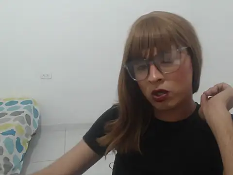 estefania224 – webcam-show