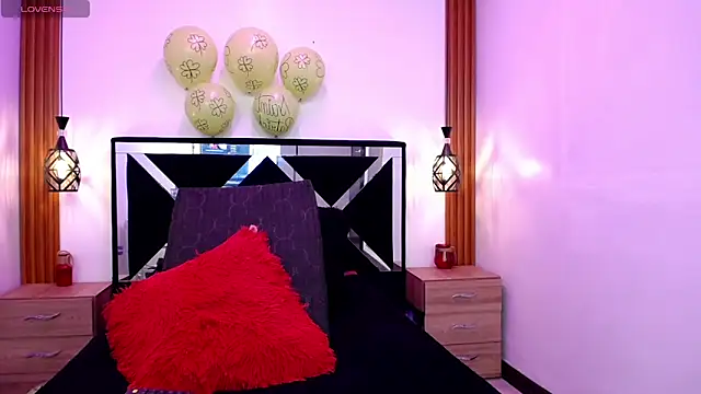 SCARLETT_INK_ Chat XXX in diretta