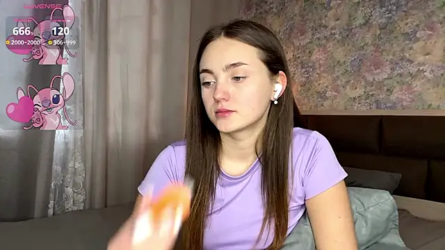 Živý XXX chat LoraDavi