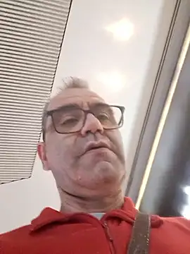 delfi6 Adlı Modelin Canlı XXX Sohbeti