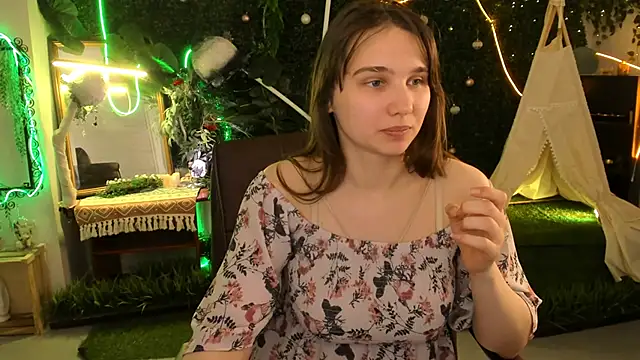 TessaMill Chat XXX live