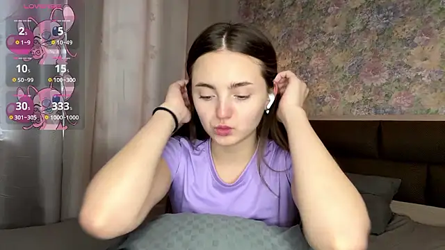 LoraDavi 现场XXX聊天