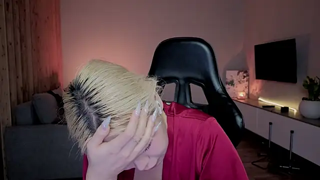 Živý XXX chat RileyMee