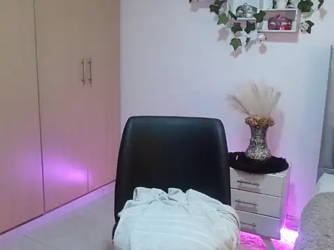 mia_star_2: απευθείας συνομιλία ΧΧΧ