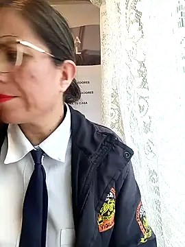 Valentina--1のライブXXXチャット