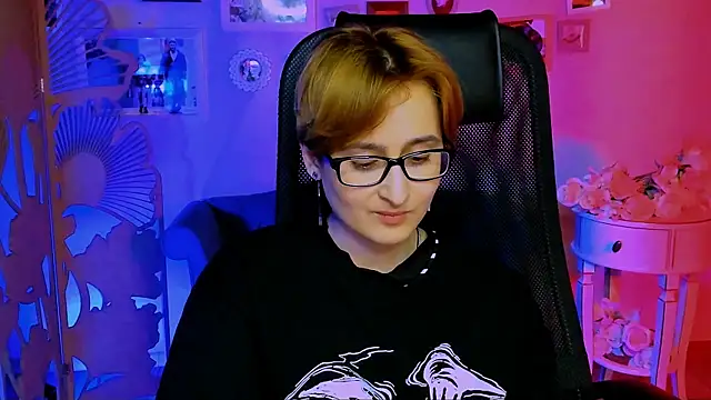 Chatroom XXX en direct de LixeLuna