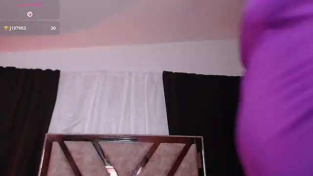 AGATHAA_WHITE Chat XXX live