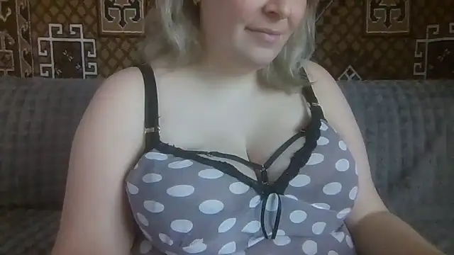 Diana_BrittのライブXXXチャット