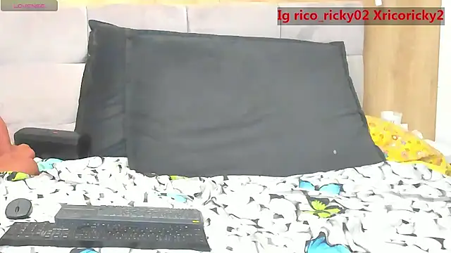 دردشة rico_ricky الجنسية المباشرة