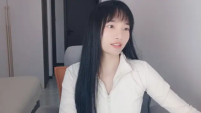 Lisa-3333のライブXXXチャット