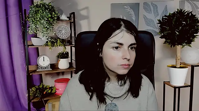 MartaEdams' Live XXX Chat