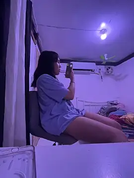 Kiarasohott 在線直播表演