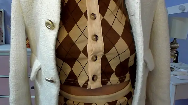 dirtyxEmily Chat XXX in diretta