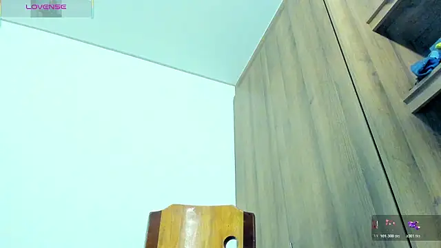 Chat XXX ao vivo de Bessie32