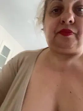 LanaSoftt's Live XXX Chat