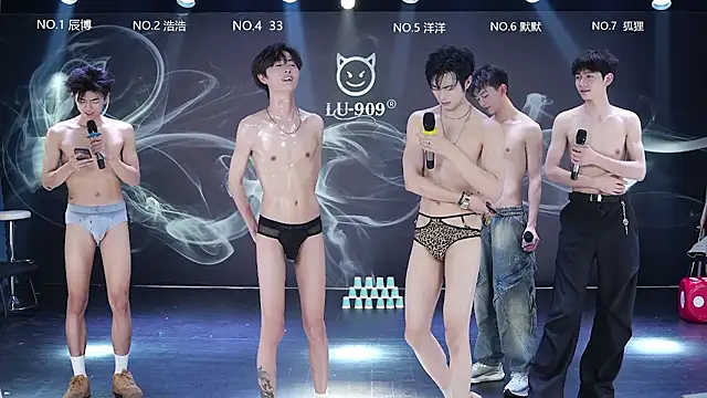 MS-180-: διαδικτυακό σόου στην κάμερα