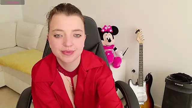 Minnie_mouse_18's Live XXX Chat