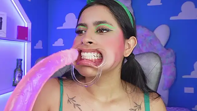 Chat XXX en directo de miss___anya