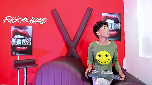 BOYS_PLAY 现场XXX聊天