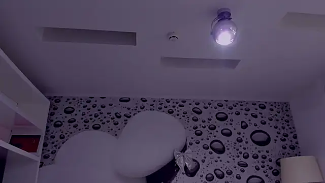 Онлайн чат XXX AlmaFancy