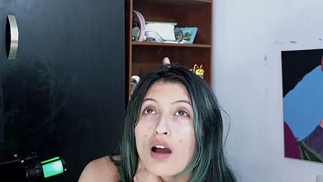 Camila---torres Chat XXX live