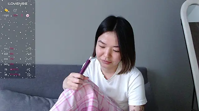 niia_mur Chat XXX live