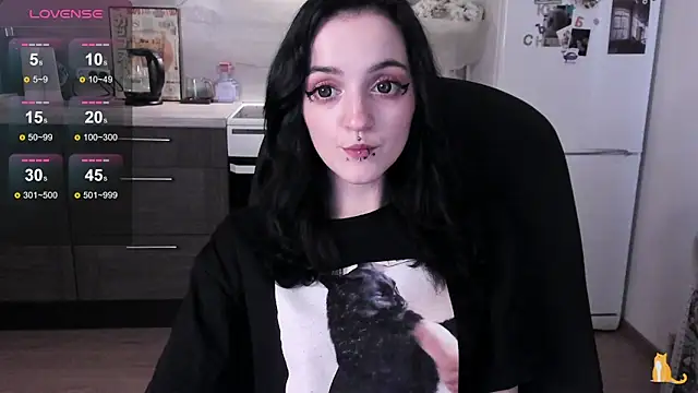 linaa__tyaan Chat XXX live