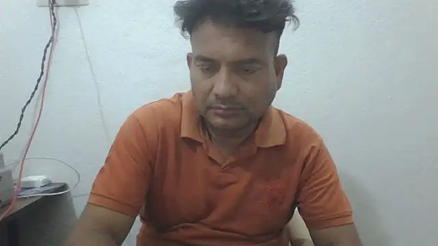 KUMA_500: онлайн-секс-чат