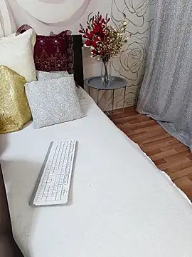 AvrilMillers 在線直播表演